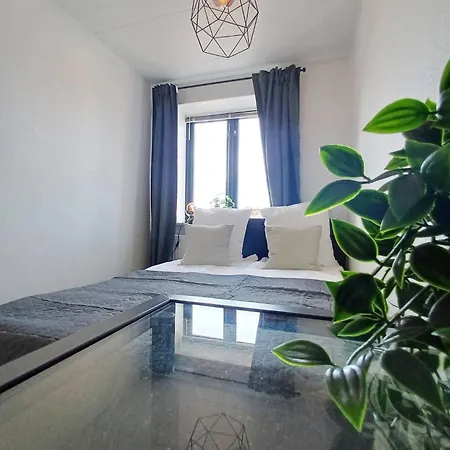 Holiday home Double With Free Parking Hjorring